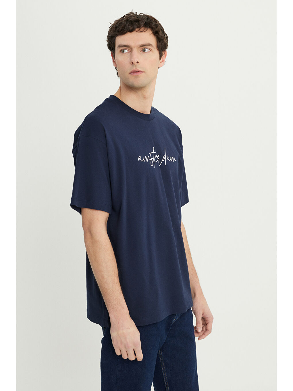 Erkek Lacivert-Beyaz Oversize %100 Pamuk Geniş Kesim Baskılı Bisiklet Yaka Tişört-2