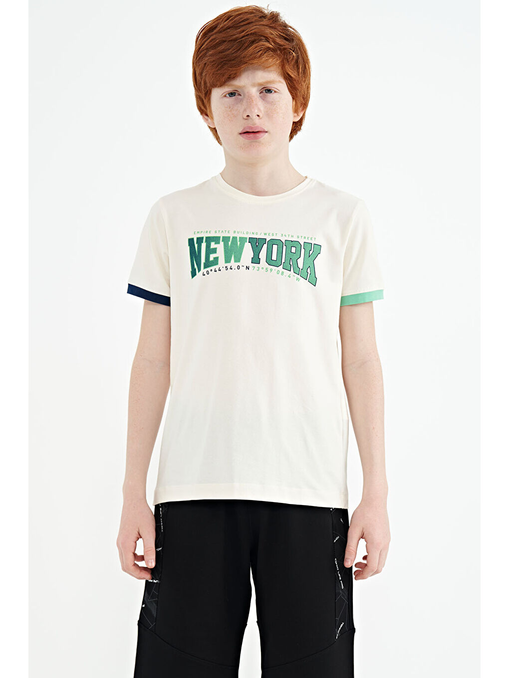 Ekru Yazı Baskılı Standart Kalıp O Yaka Erkek  Çocuk Tişört - 11105