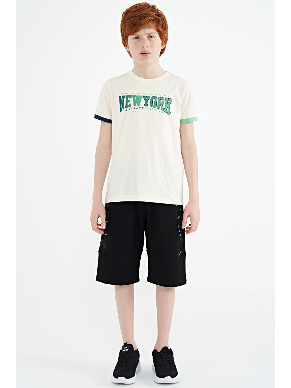 Ekru Yazı Baskılı Standart Kalıp O Yaka Erkek  Çocuk Tişört - 11105-1