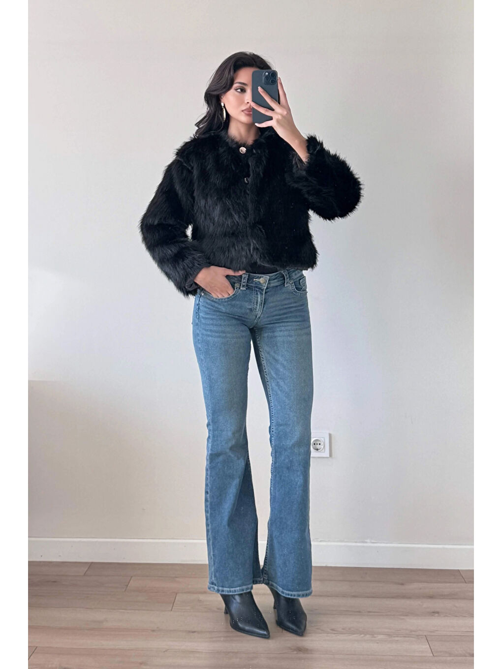 Kadın Siyah Astarlı Kürk 0011-1041-2