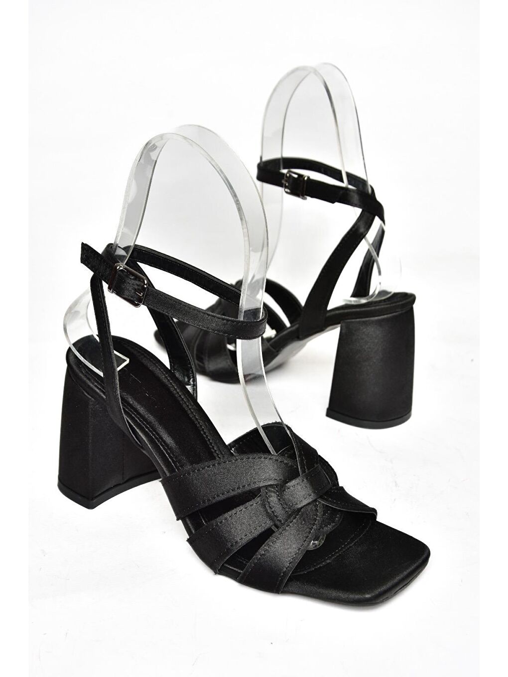 S7745203 Siyah Kadın Topuklu Ayakkabı-1