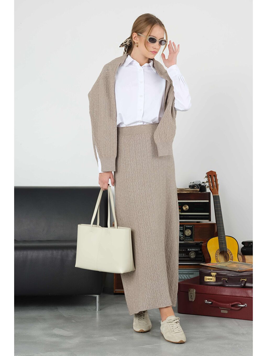 Bej Dokulu Triko Etek Vizon-2