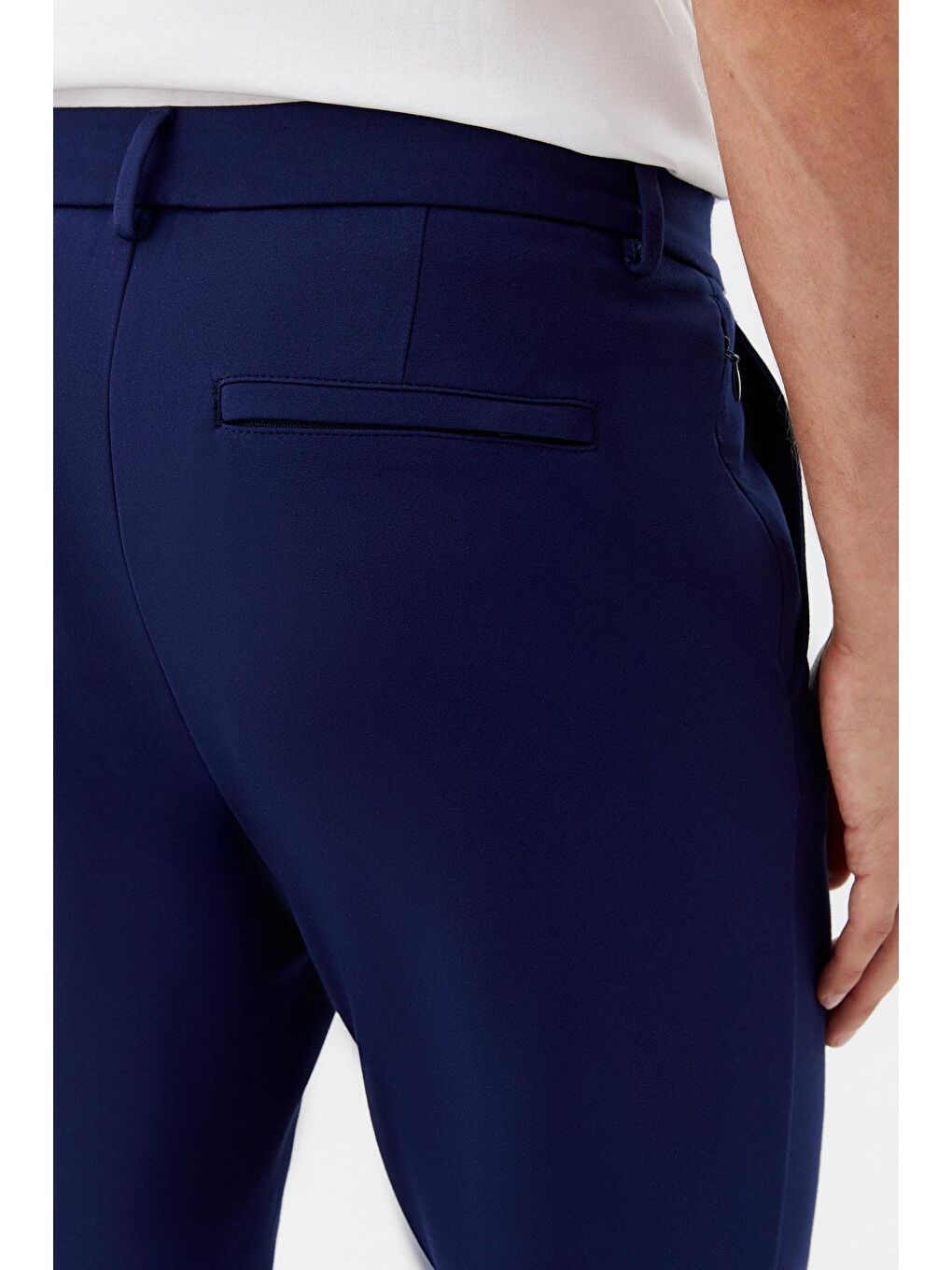 Regular Fit Fermuar Detaylı Erkek Pantolon Koyu Lacivert-5