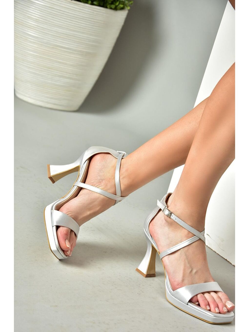 Gri S5693154 Gümüş Kadın Topuklu Ayakkabı-3