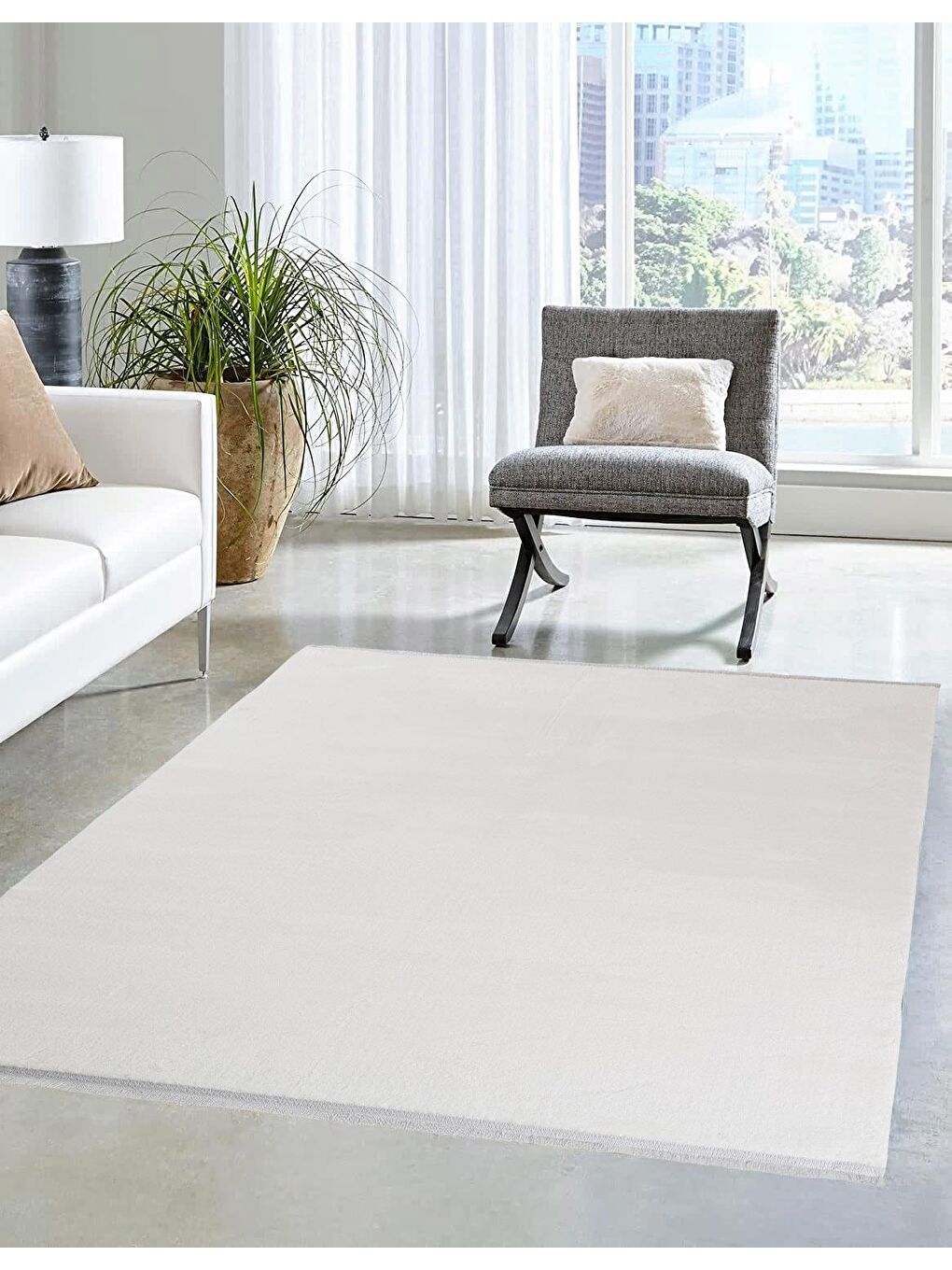 Beyaz Royal Püsküllü Halı 160x220 Optik