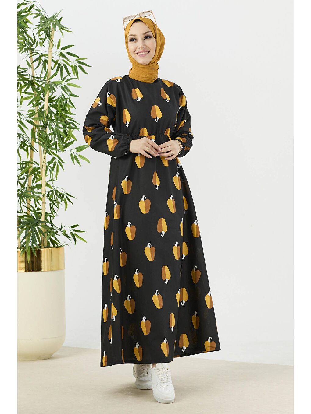 Bisiklet Yaka Kadın Siyah Elbise - 11061-2