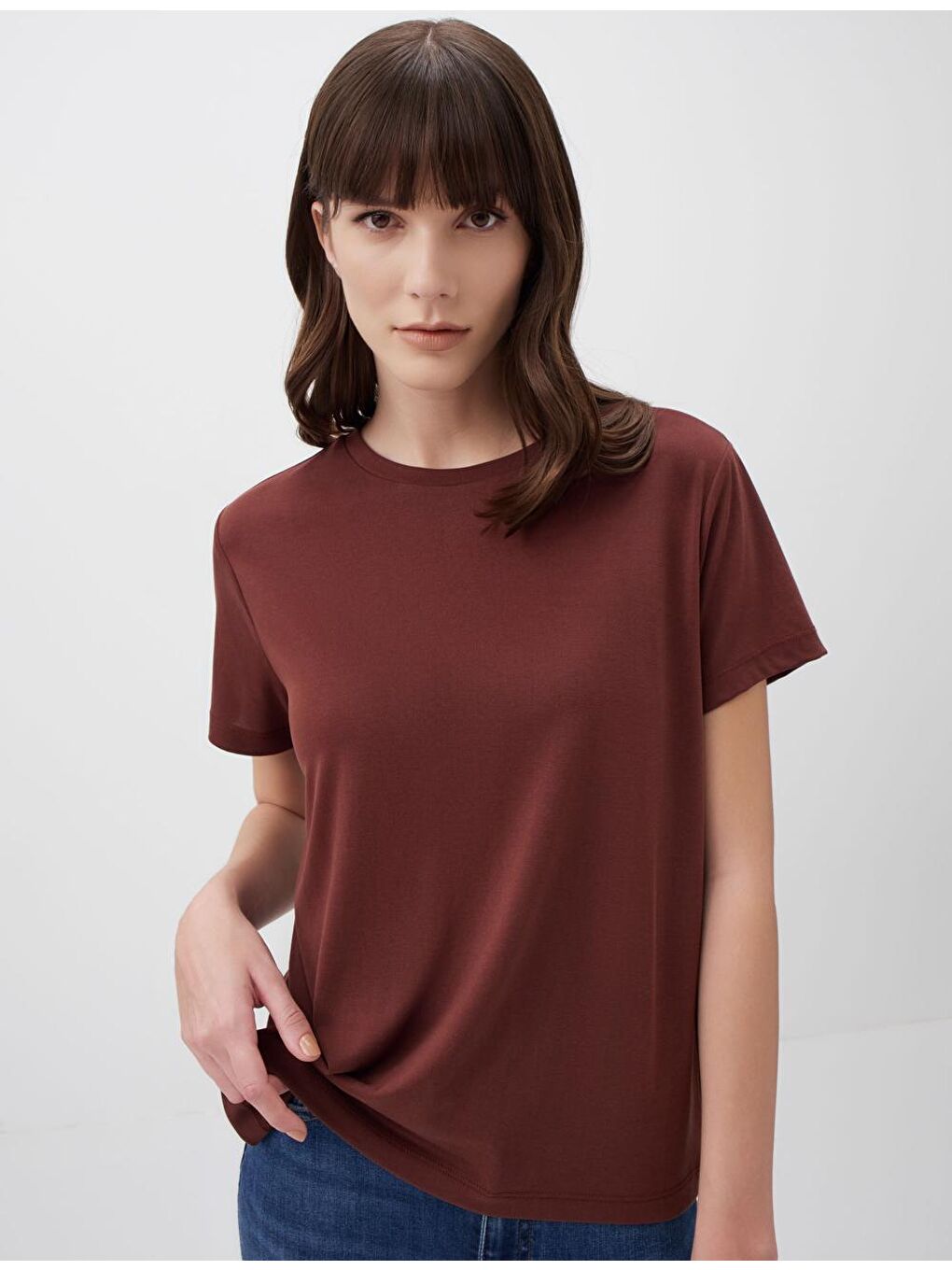 Kahverengi Düz Kesim Bisiklet Yaka Kısa Kollu Basic Tişört