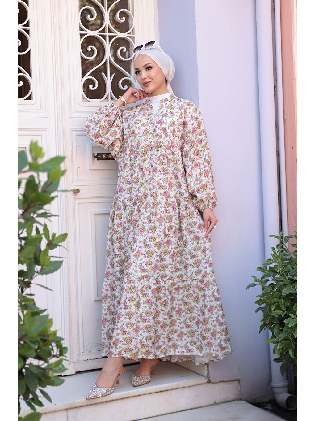 Kadın Menekşe Desen Elbise Beyaz-3