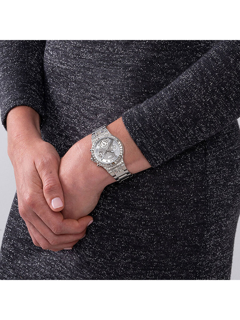 Gri GUGW0320L1 Kadın Kol Saati-5