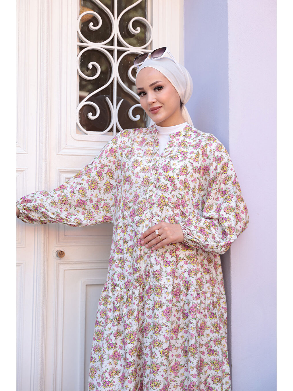 Kadın Menekşe Desen Elbise Beyaz-4