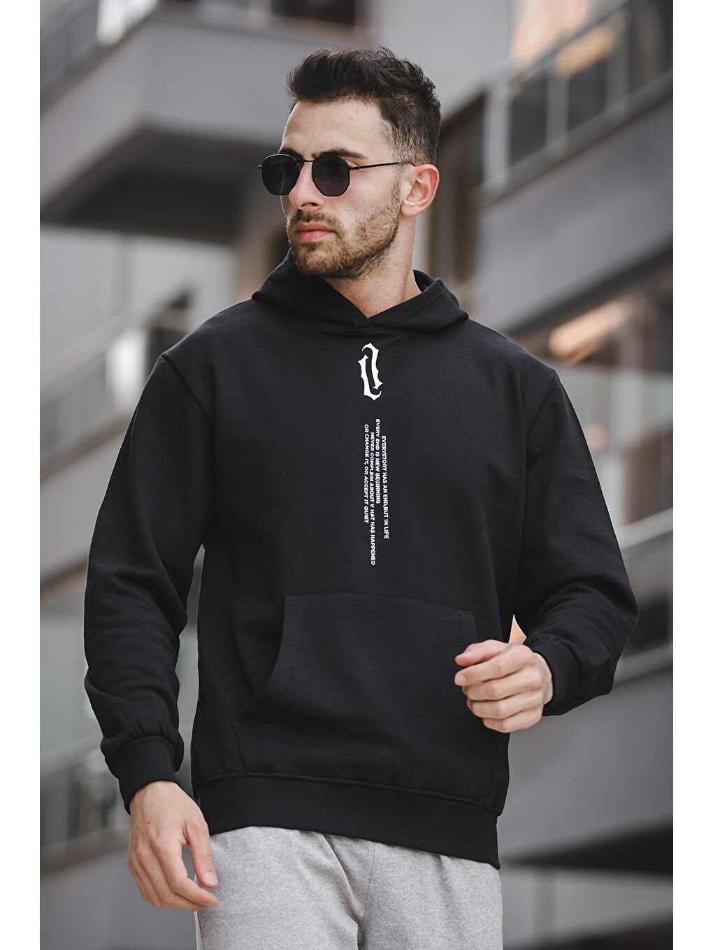 Oksit Siyah Every Story Ön Baskılı Erkek Sweatshirt