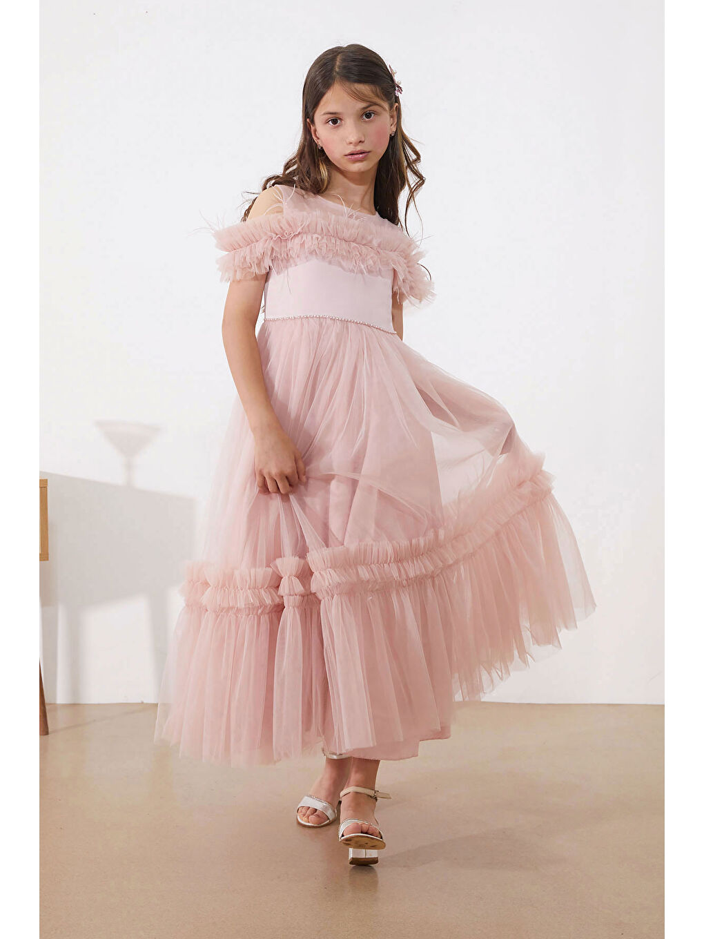 Pembe Taşlı Tüy Detaylı Kız Çocuk Tüllü Abiye Elbise