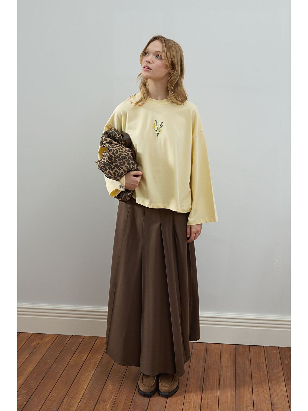 Tereyağ Sarısı Nakışlı Body-1