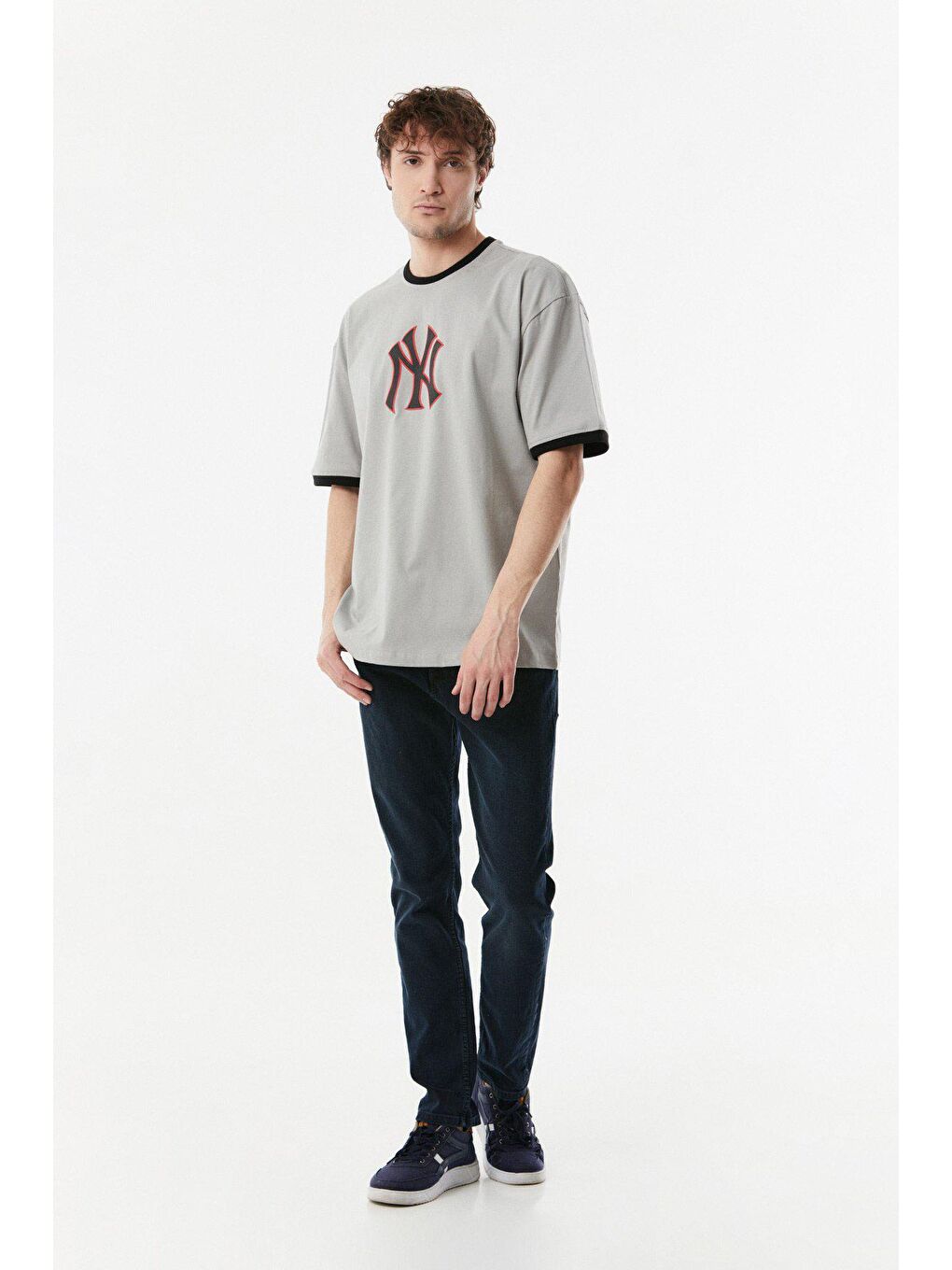 Gri Baskılı Bisiklet Yaka Oversize Tişört-3
