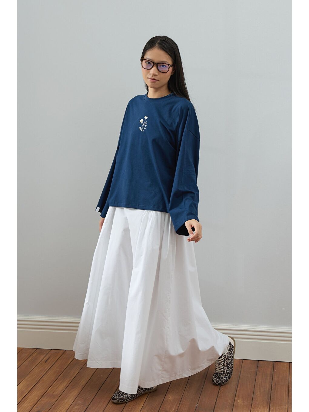 Lacivert Nakışlı Body-2