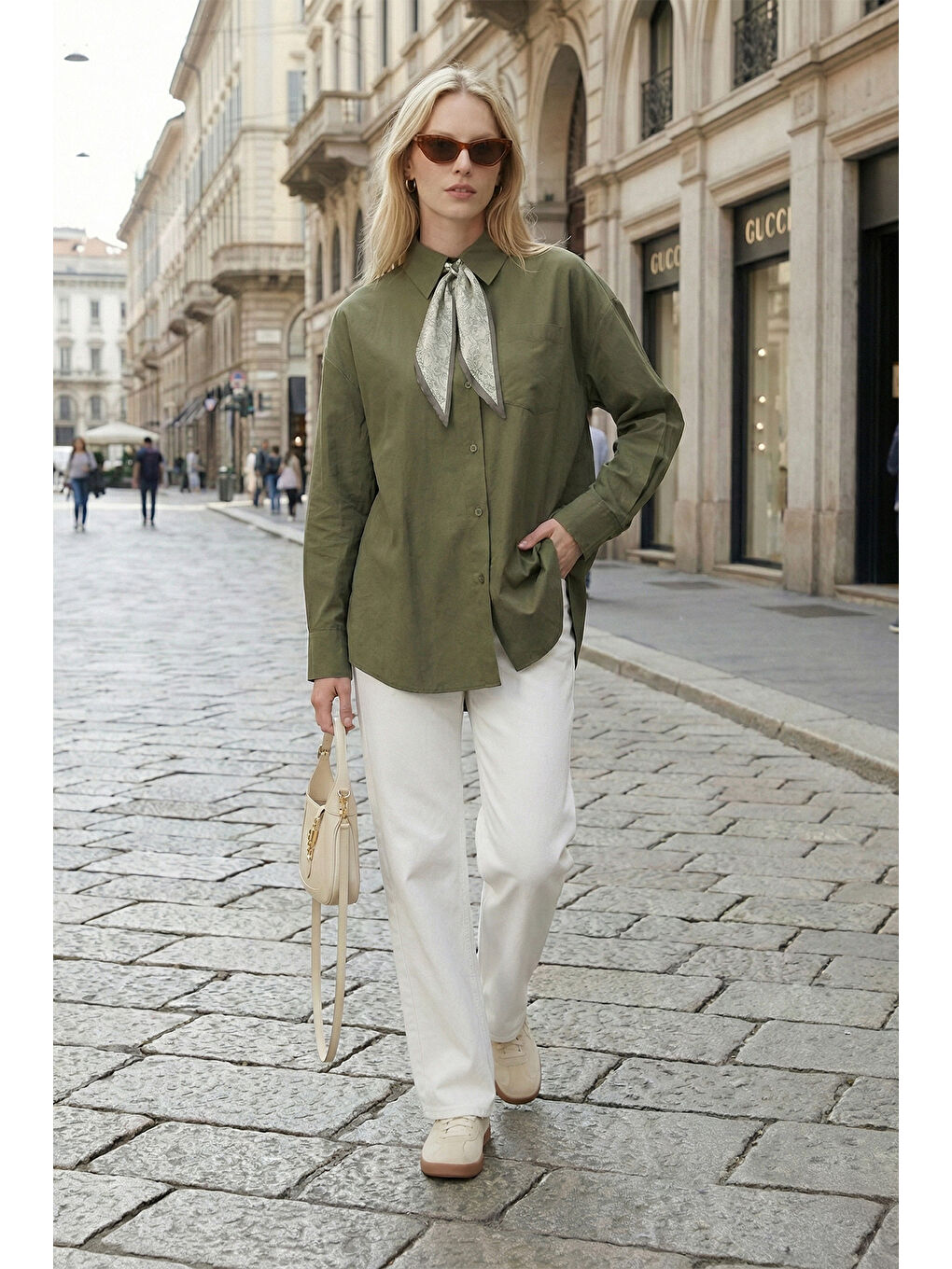 Haki Relaxed Fit Fular Detaylı Klasik Yaka Göğüs Cepli Kadın Gömlek 6925427-1