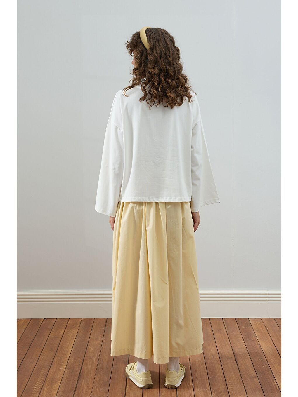 Ekru Nakışlı Body-3