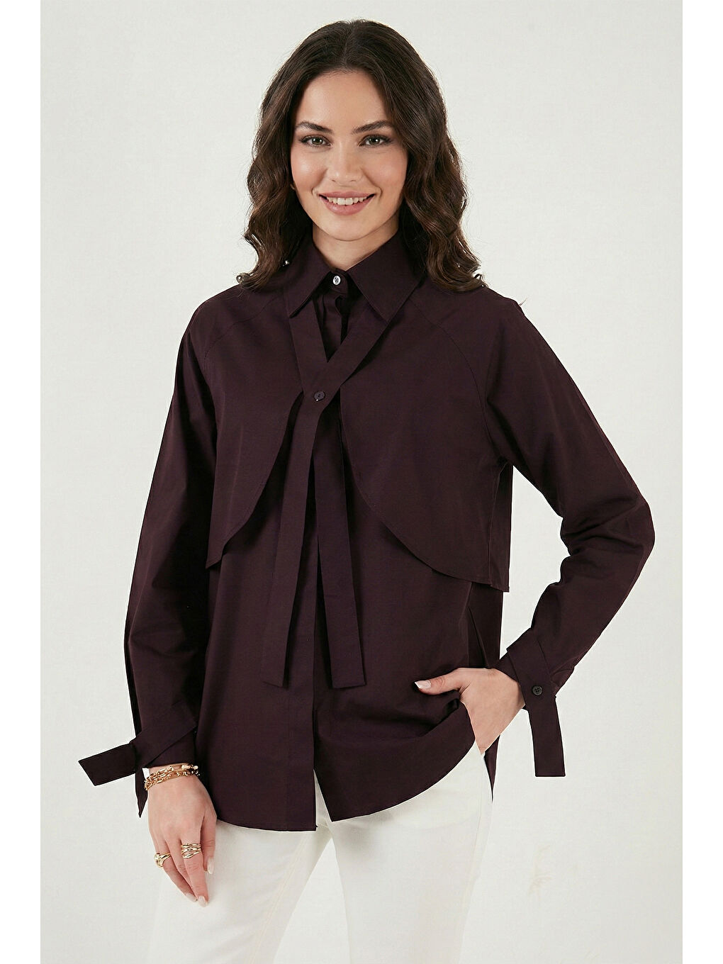 Mürdüm Pamuklu Relaxed Fit Bağlama Detaylı Kadın Gömlek 6925408-2