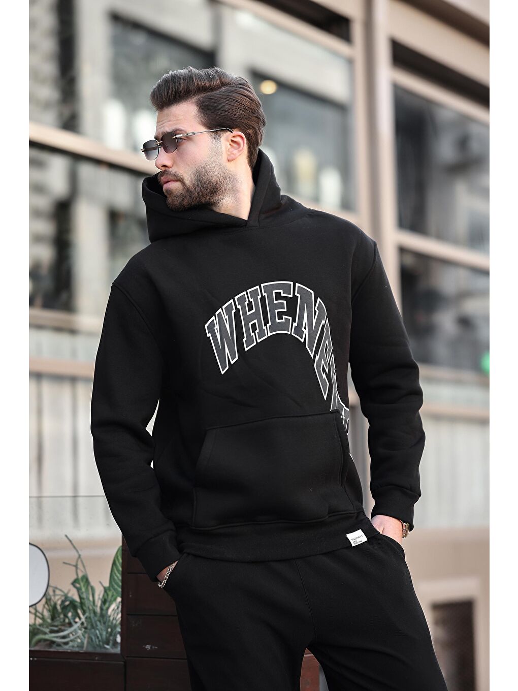 Siyah Kapüşonlu Baskılı Cep Detaylı Erkek Sweatshirt E7065