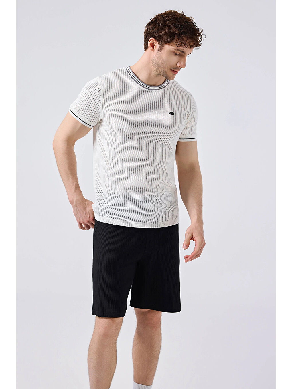 Beyaz % 100 Pamuk Regular Fit Bisiklet Yaka Triko T Shirt 6SM5046-OF-1