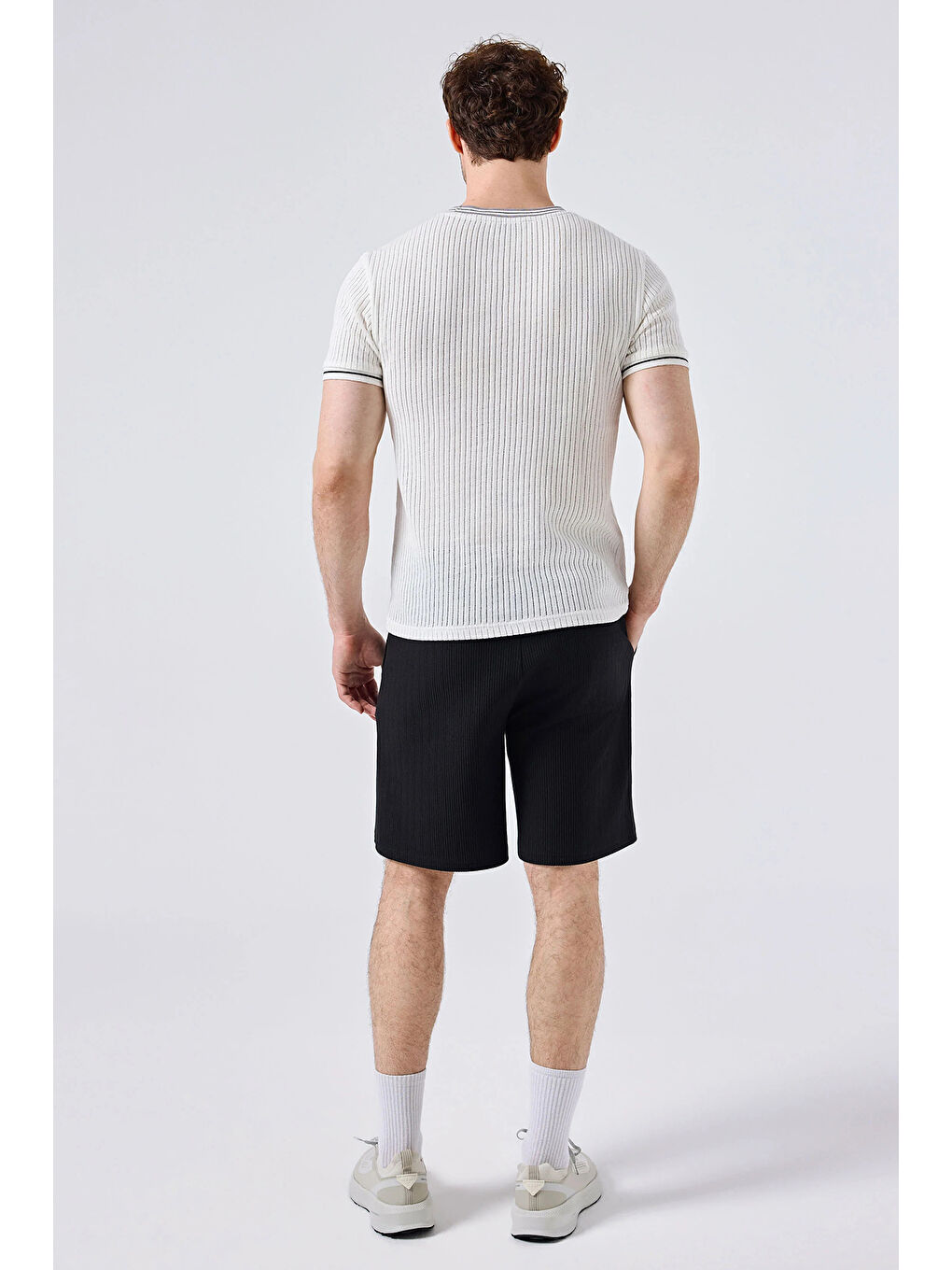 Beyaz % 100 Pamuk Regular Fit Bisiklet Yaka Triko T Shirt 6SM5046-OF-3