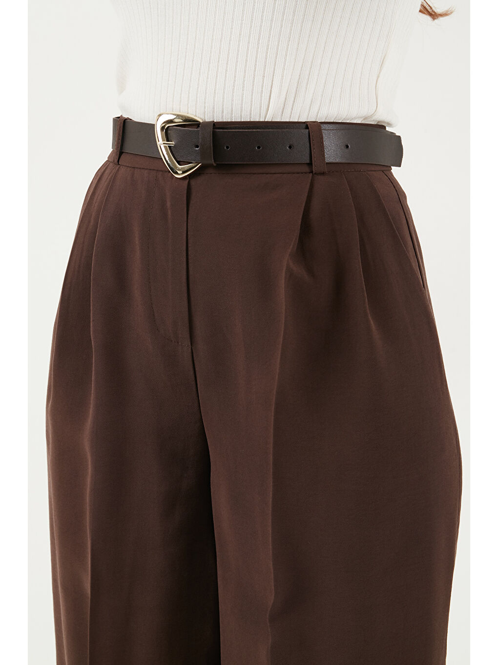 Kahverengi Regular Fit Normal Bel Düz Paça Kadın Pantolon 6923875-5