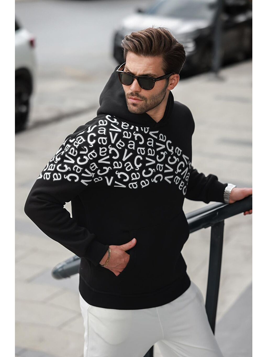 Siyah Baskılı Kapüşonlu Erkek Sweatshirt E7160-1