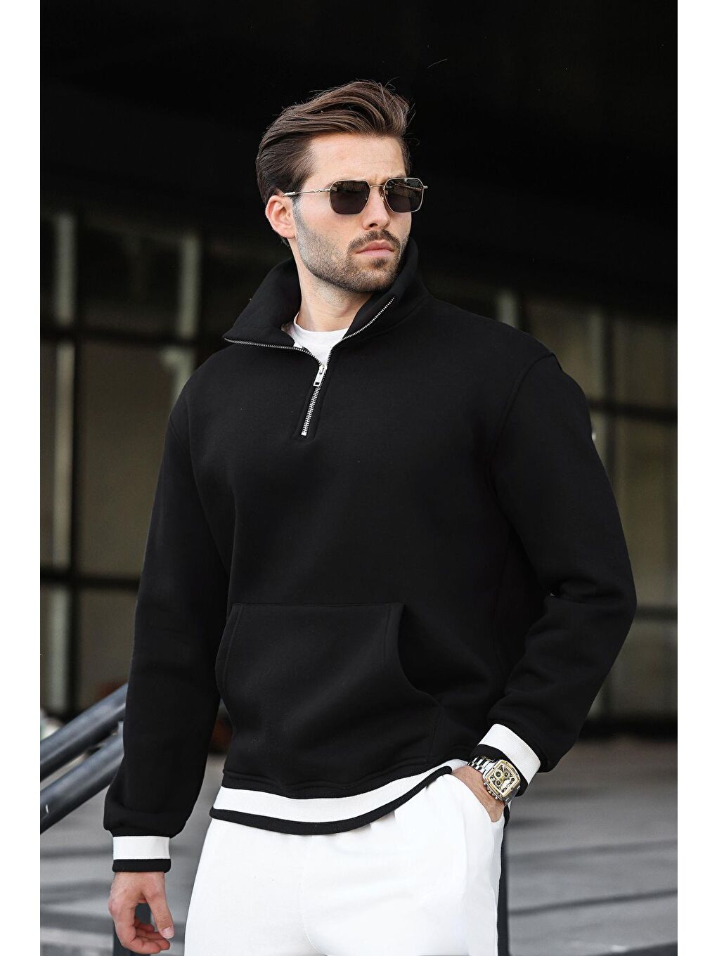 Siyah Fermuarlı Dik Yaka Kanguru Cep Erkek Sweatshirt E7159