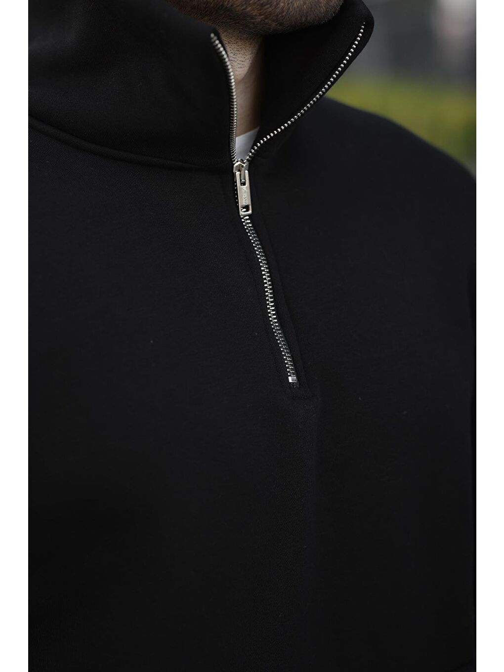 Siyah Fermuarlı Dik Yaka Kanguru Cep Erkek Sweatshirt E7159-3