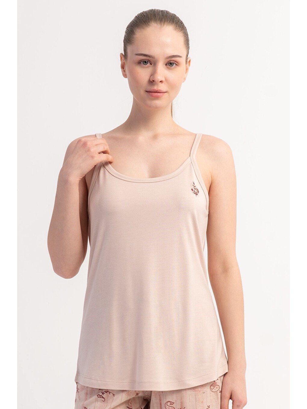 Ekru İp Askılı Şortlu Pijama Takımı Krem-512247-7