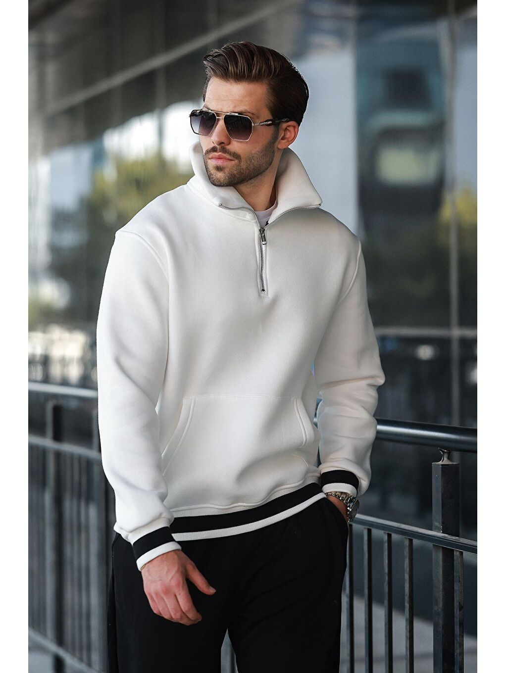 Ekru Fermuarlı Dik Yaka Kanguru Cep Erkek Sweatshirt E7159-3