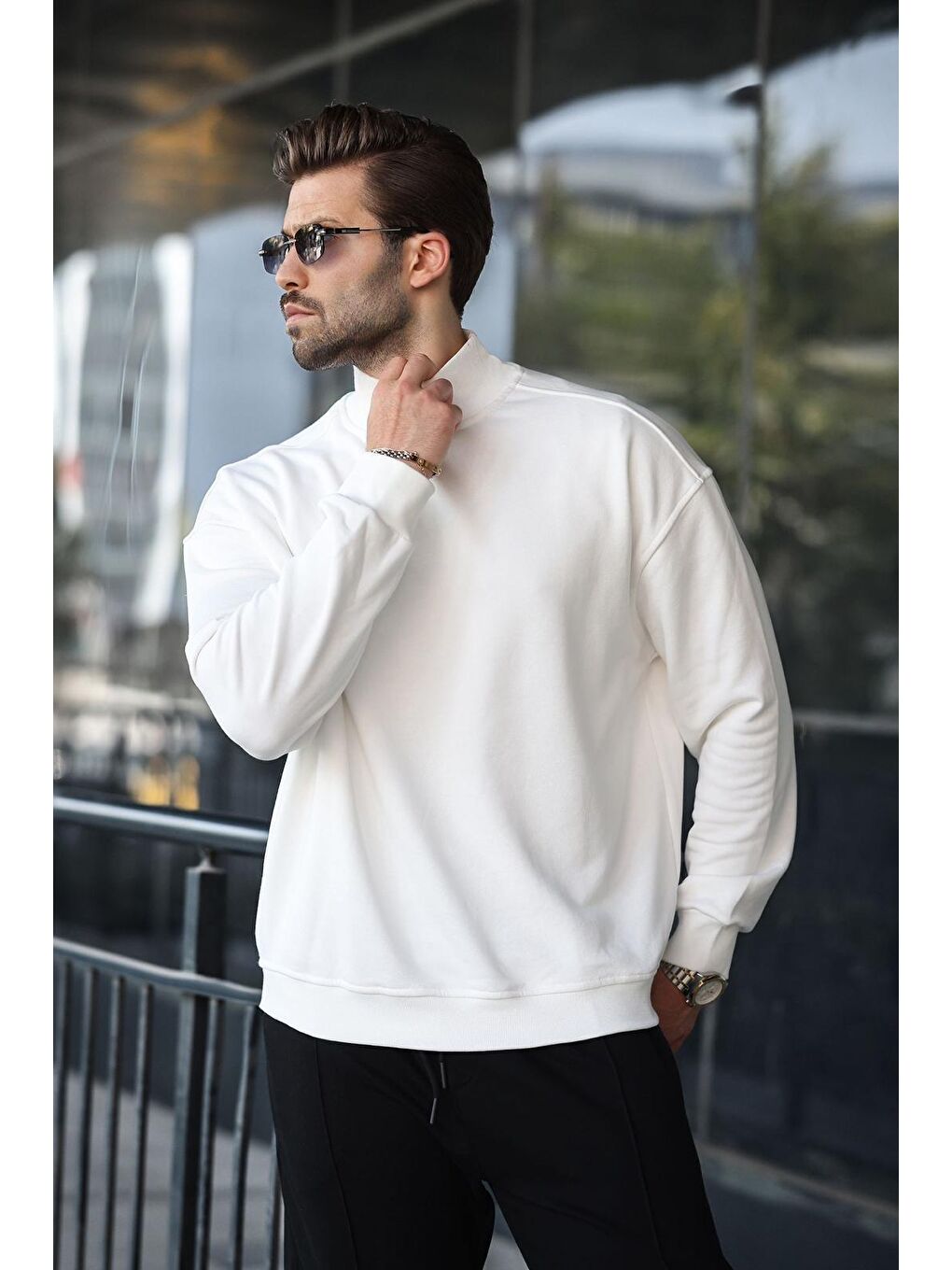 Ekru Yarım Balıkçı Yaka Erkek Basic Sweatshirt E7158-1
