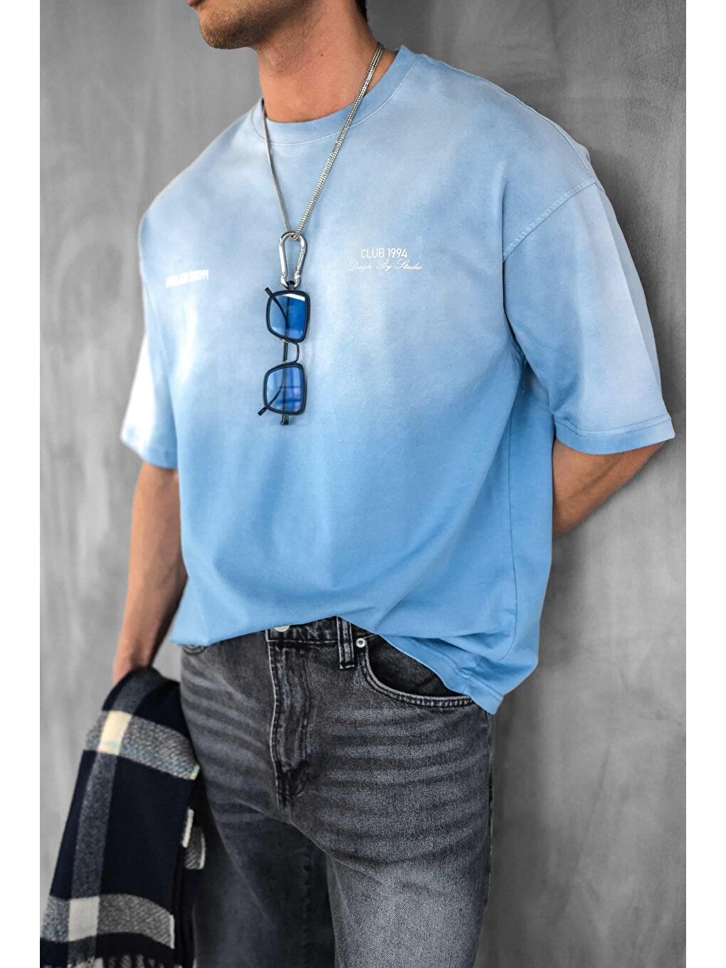 Erkek Renk Geçişli Baskılı Oversize Yıkamalı Tişört Mavi-1