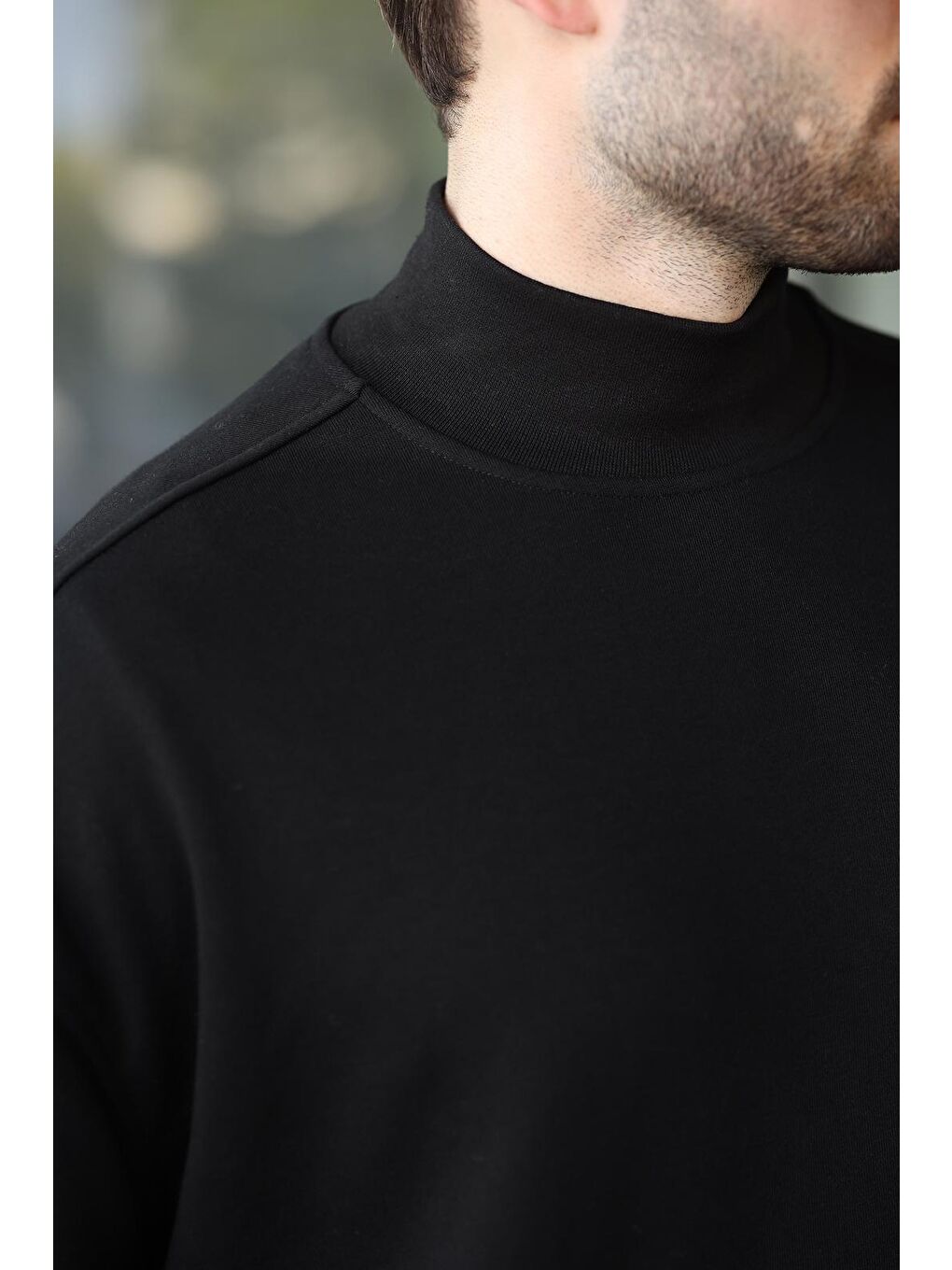 Siyah Yarım Balıkçı Yaka Erkek Basic Sweatshirt E7158-2