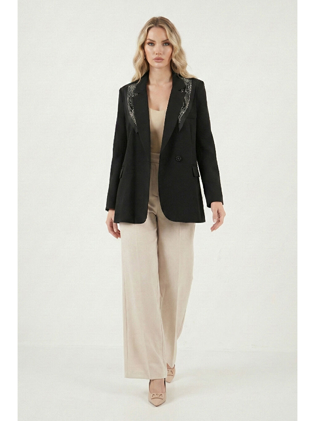 Siyah Slim Fit Şal Detaylı Kruvaze Yaka Kadın Ceket 6927665-2