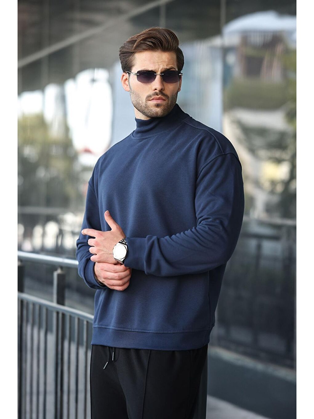 Lacivert Yarım Balıkçı Yaka Erkek Basic Sweatshirt E7158-3