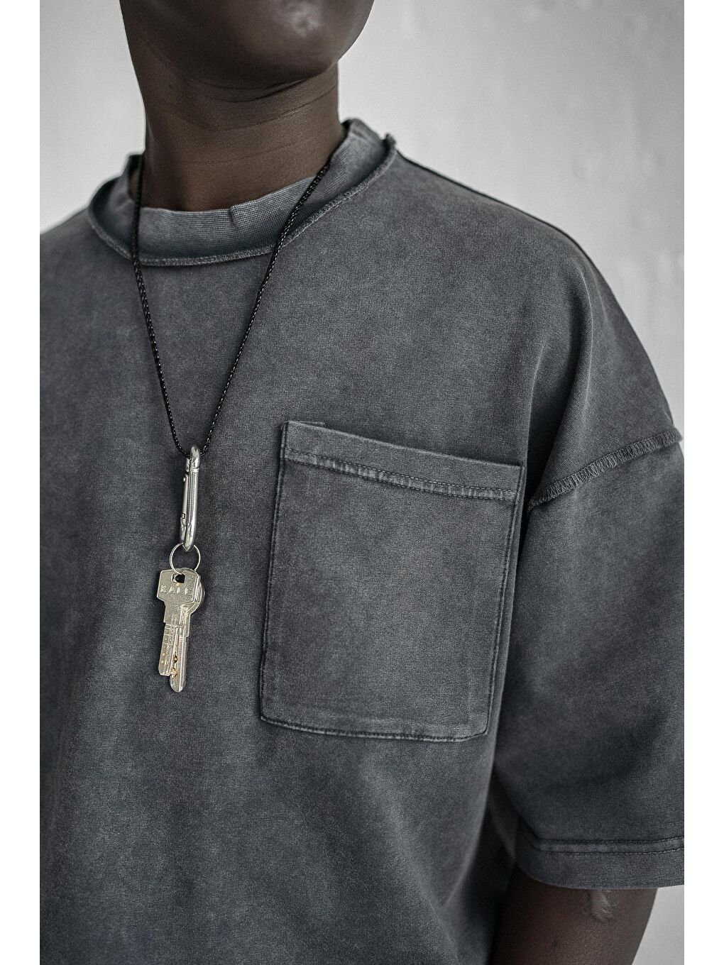 Erkek Yıkamalı Dikiş Detaylı Oversize Tişört Siyah-1