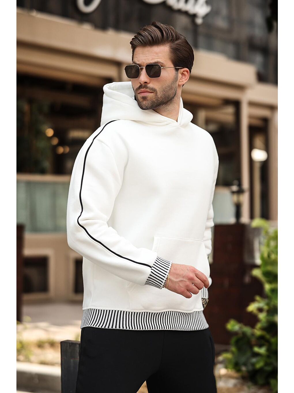 Ekru Kapüşonlu Kanguru Cep Erkek Sweatshirt-2