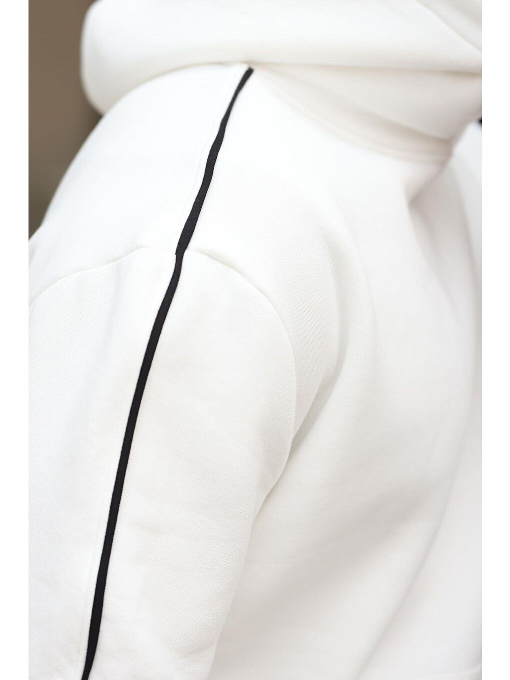 Ekru Kapüşonlu Kanguru Cep Erkek Sweatshirt-3