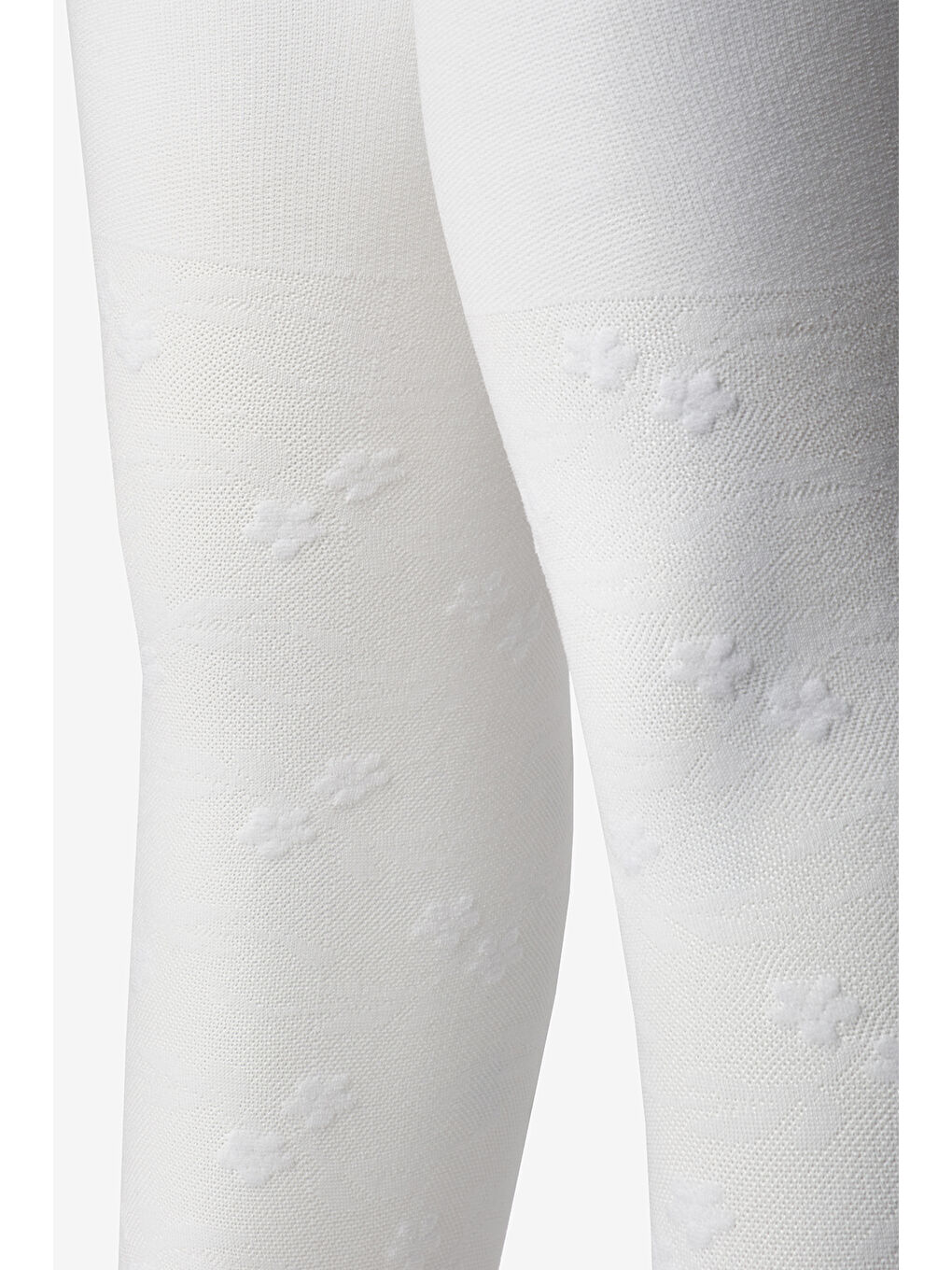 Beyaz Çiçek Desenli Mikro File Kız Çocuk Külotlu Çorap-1