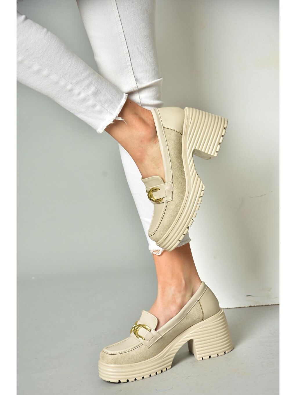 R9960500 Bej Kadın Topuklu Loafer Ayakkabı-3