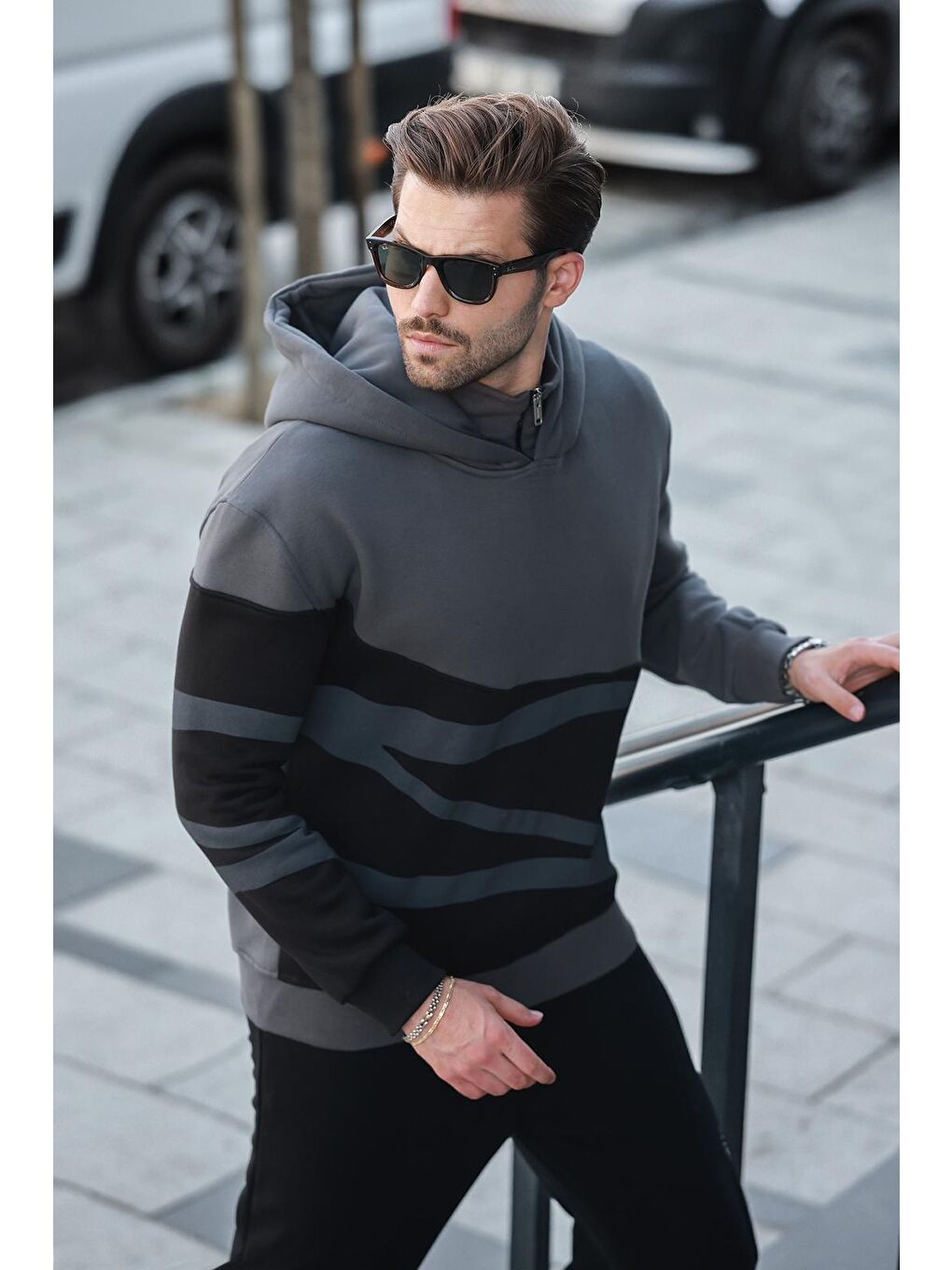 Gri Füme Kapüşonlu Fermuar Yaka Desenli Erkek Sweatshirt E7162-1