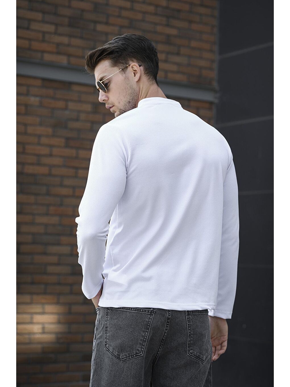 Beyaz Jakbo Fermuarlı Hakim Yaka Petek Desen Erkek Uzul Kol Tişört-3