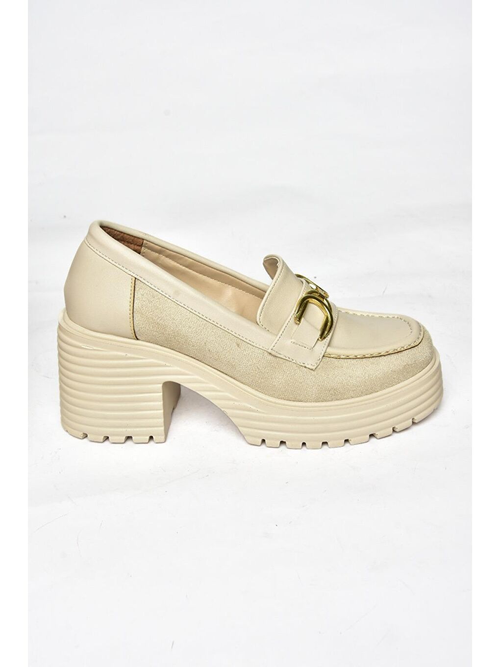 R9960500 Bej Kadın Topuklu Loafer Ayakkabı