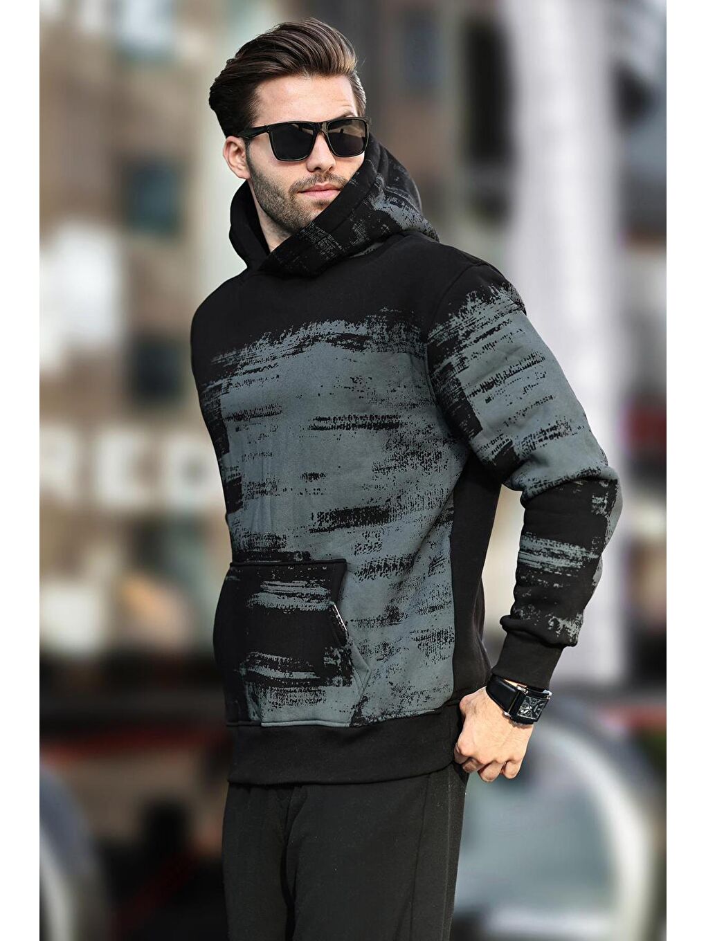 Siyah Kapüşonlu Desenli Cep Detaylı Erkek Sweatshirt 7059-1