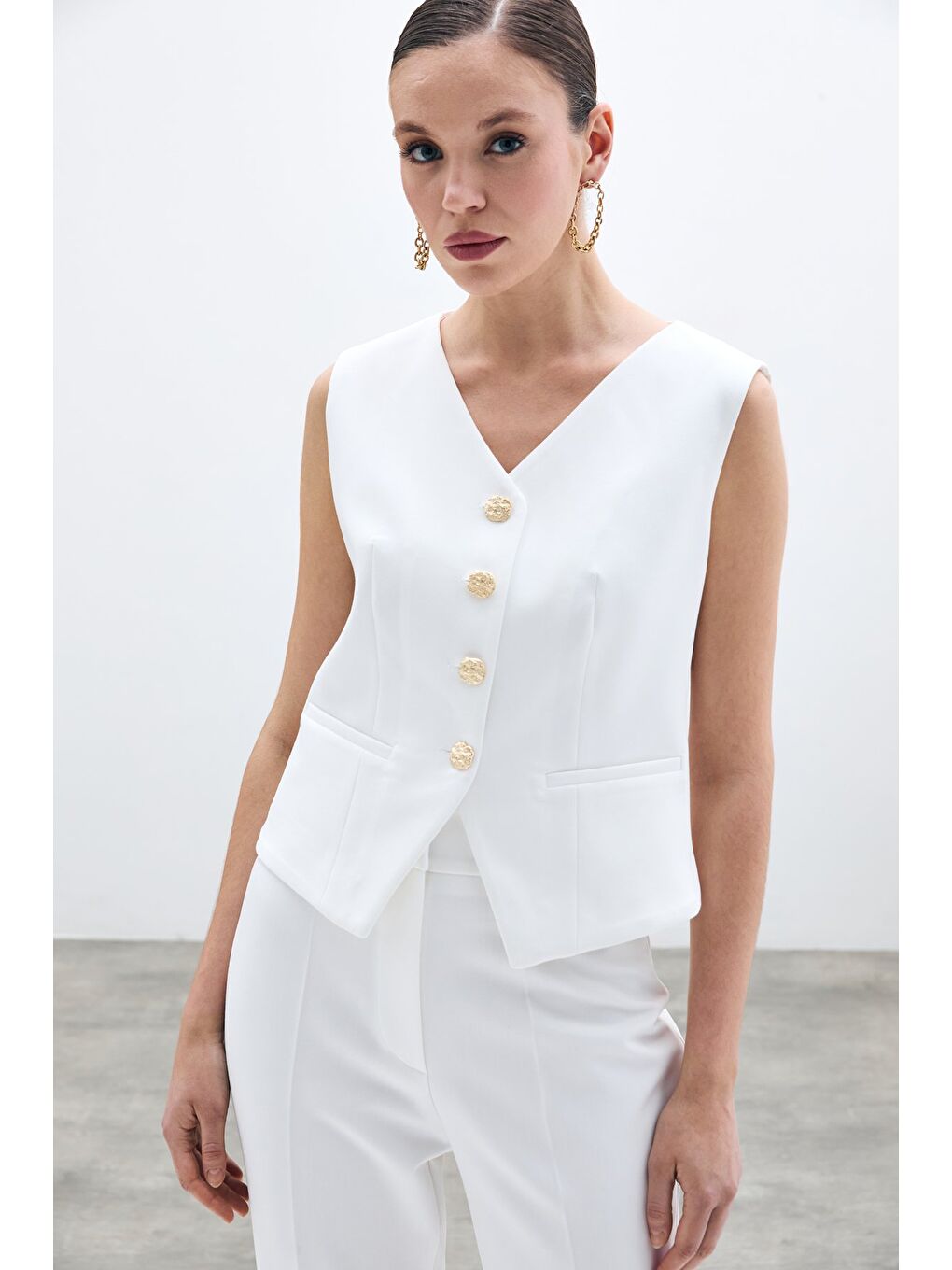Düğmeli Kısa Yelek - Ekru-4