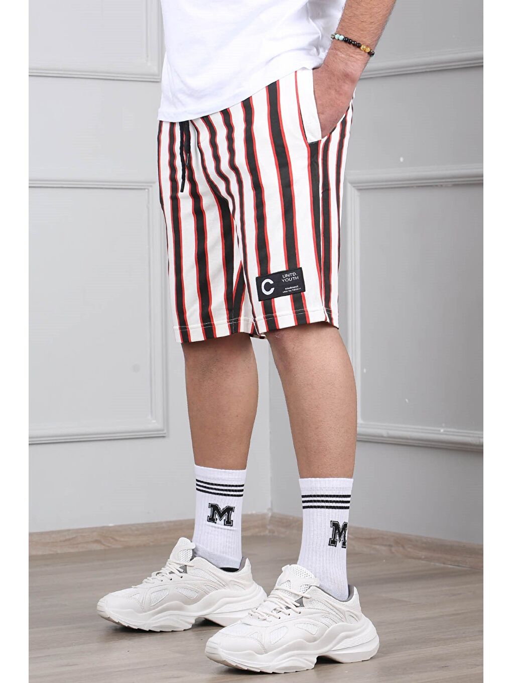 Çizgili Siyah Günlük Şort 2915-1