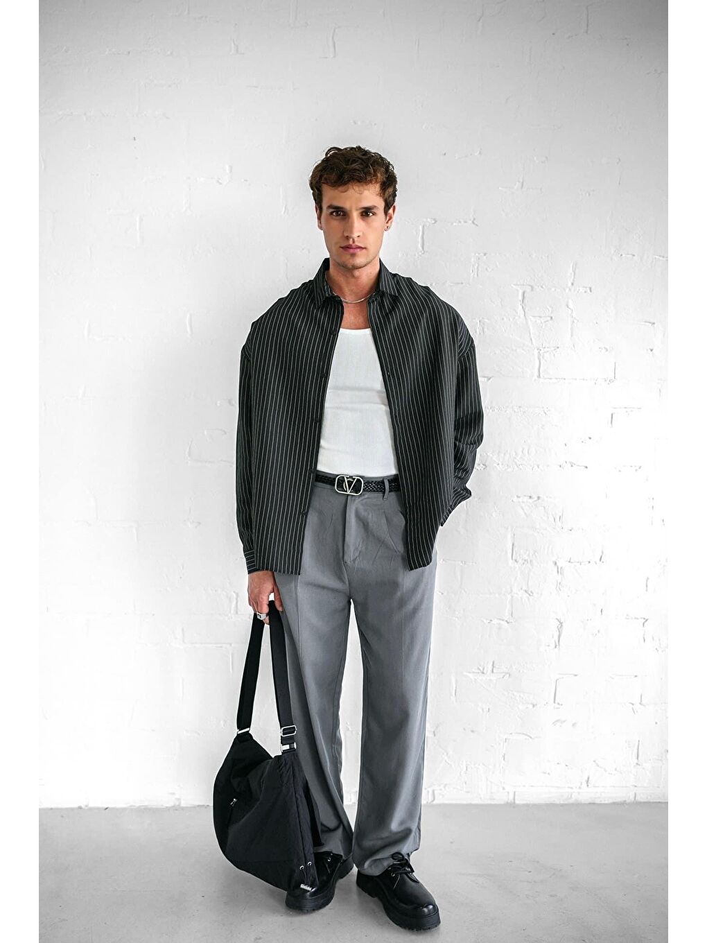 Erkek Rahat Kesim Çizgili Modal Gömlek Siyah-3