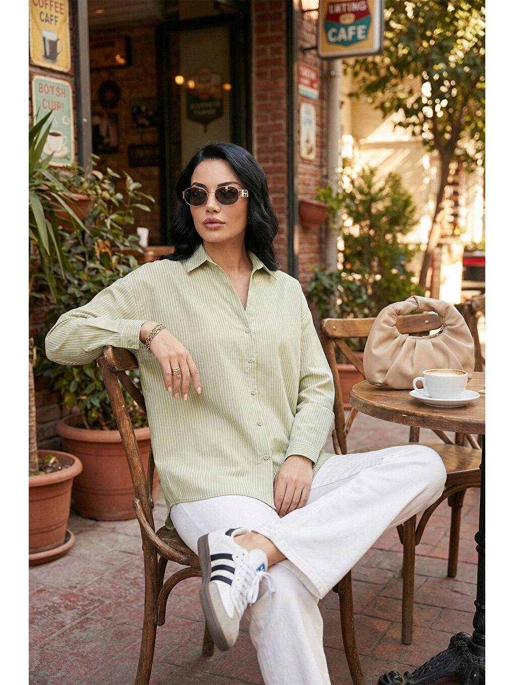Yeşil Çizgili Oversize Fit Klasik Yaka Uzun Kollu Kadın Gömlek 6925437