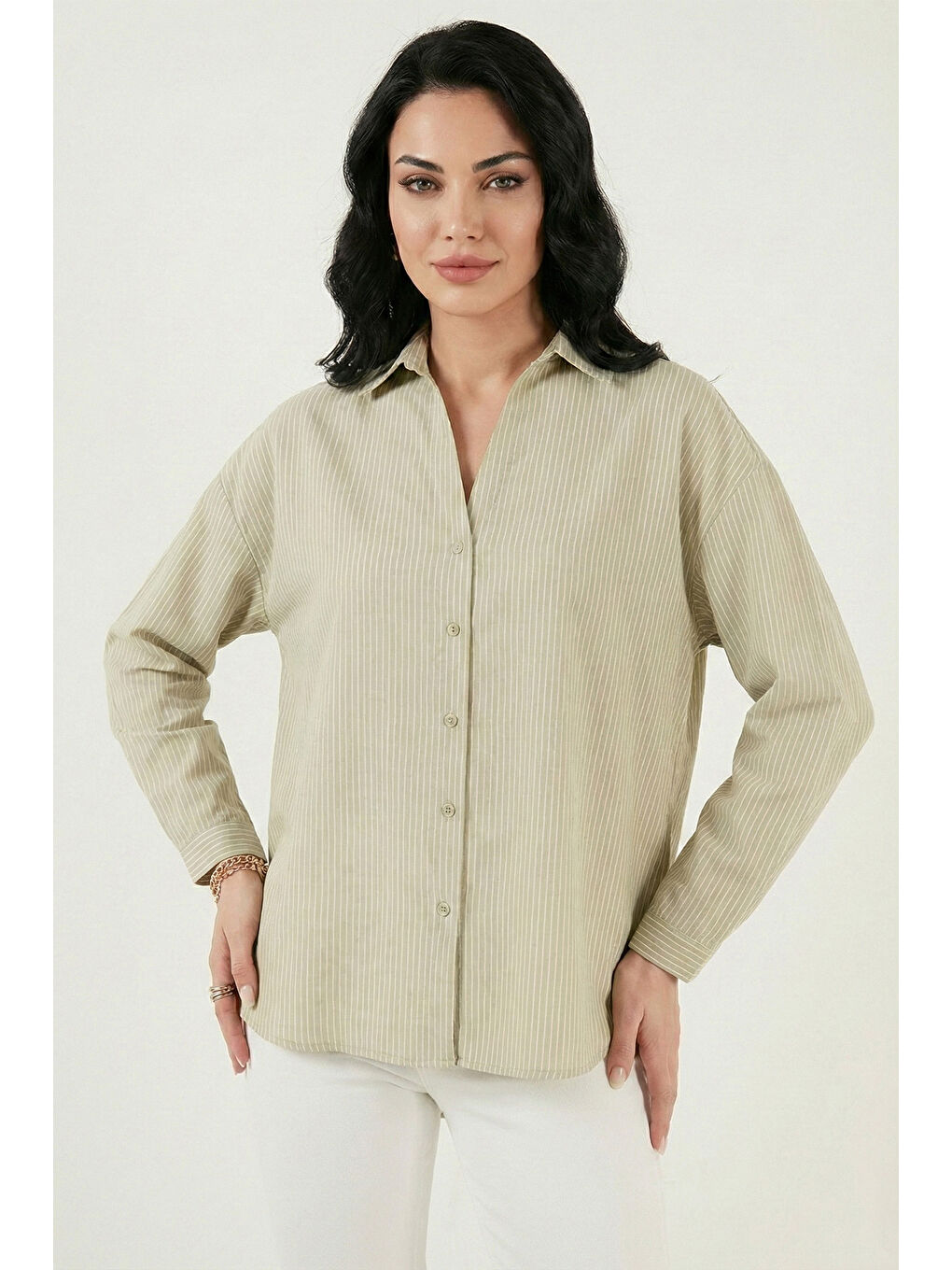 Yeşil Çizgili Oversize Fit Klasik Yaka Uzun Kollu Kadın Gömlek 6925437-2